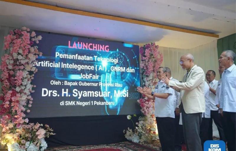 Enam Jurusan di SMKN 1 Pekanbaru Sudah Terapkan AI