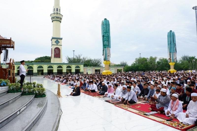 Berbagi Berkah Iduladha, Gubri Wahid Serukan Kepedulian Sesama