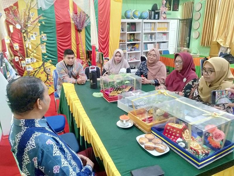Miliki Berbagai Prestasi Nasional, Dewandik Riau Kunjungi SMAN 16 Pekanbaru