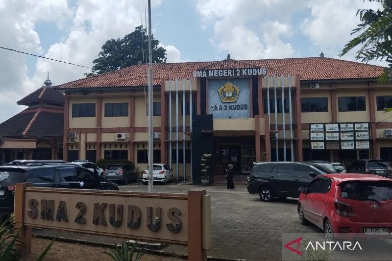 Pelajar Kudus Keracunan Massal Soto MBG, 118 Dilarikan ke Rumah Sakit