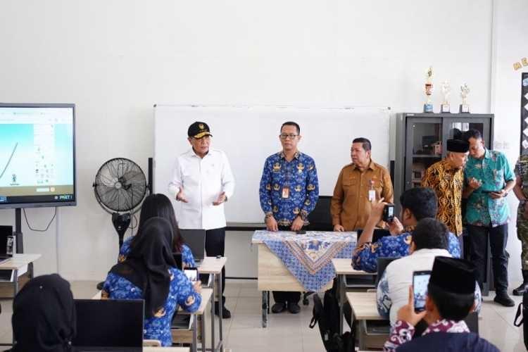 Pastikan Berjalan Optimal, Menko Polkam RI Tinjau Sekolah Rakyat di Pekanbaru