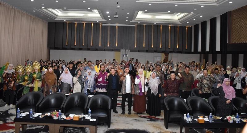 ICEV-MIA 2026 Resmi Dibuka, Pekanbaru Jadi Tuan Rumah Konferensi Pendidikan Internasional