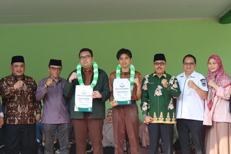 Rafif dan Khalil Perkuat Timnas Olimpiade Sains Internasional, Kemenag Apresiasi Prestasi MAN 1