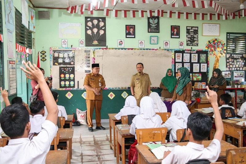 Jumlah Murid Terus Menurun, Pemko Pekanbaru Rencanakan Gabung 70 SD dan SMP Negeri