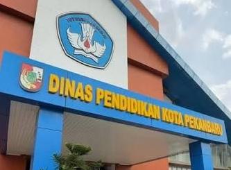 Kabut Asap Mulai Pekat, Disdik Pekanbaru Masih Pertimbangkan Liburkan PAUD Hingga SMP