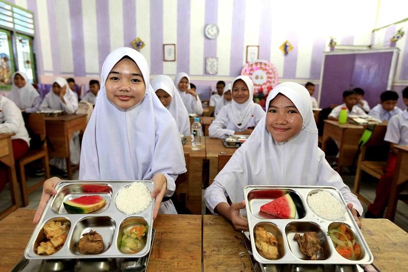 Sekolah Kembali Normal Pasca Kabut Asap, Program MBG di Riau Kembali Dilanjutkan