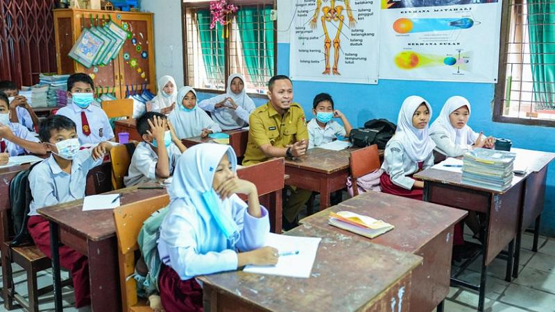 Pelajar SD dan SMP Kembali Belajar Tata Muka, Pemko Pekanbaru Siaga Pantau Kualitas Udara