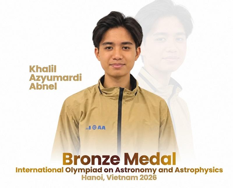 Khalil Azyumardi Asal MAN 1 Pekanbaru Raih Medali Olimpiade Astronomi Internasional di Hanoi Vietnam