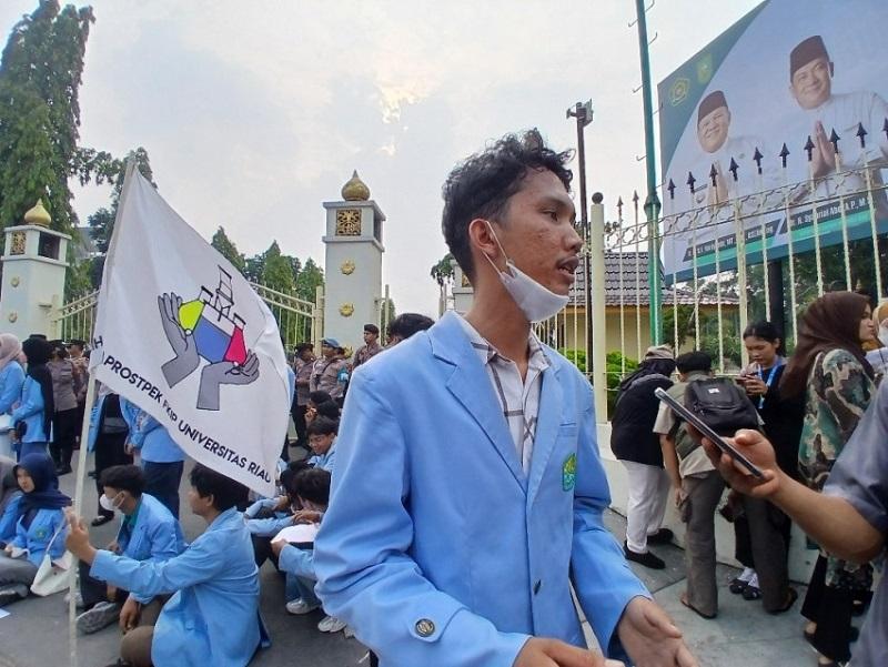 Lagi Mahasiswa Soroti Karhutla, Selain Kesehatan Kabut Asap di Riau Ganggu Dunia Pendidikan