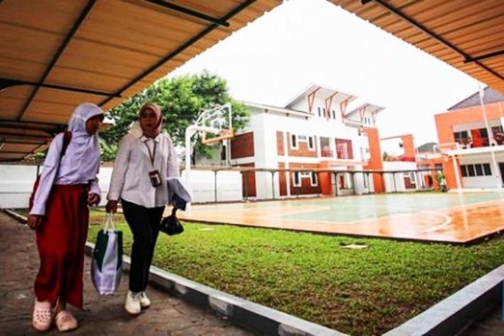 Pemerintah Pemberdayaan Keluarga Miskin, 40 Ribu Anak Telah Masuk Sekolah Rakyat