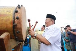 Di Petang Belimu, Plt Gubri Ajak Masyarakat Berhati Bersih dan Hindari Perselisihan