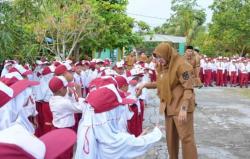 Dana Hibah Revitalisasi Pendidikan Siak Capai Rp61M, Bupati Afni: Dana Langsung ke Rekening Sekolah