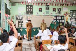 Jumlah Murid Terus Menurun, Pemko Pekanbaru Rencanakan Gabung 70 SD dan SMP Negeri