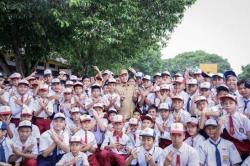 Tiap SD dan SMP Negeri Tak Ada Perbedaan, Wako Pekanbaru Pastikan Semua Murid Diberi Seragam Gratis