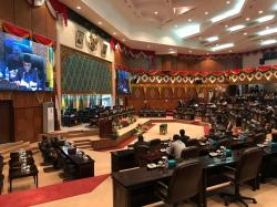 Paripurna DPRD Riau Sahkan APBD Perubahan Riau 2026 Senilai Rp8,37 Triliun